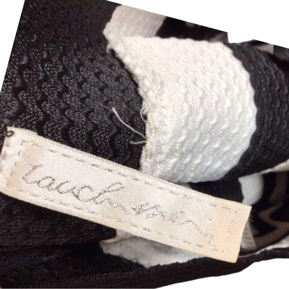 Black and White Skater Mini Skirt with Pleats - Picture 4 of 5